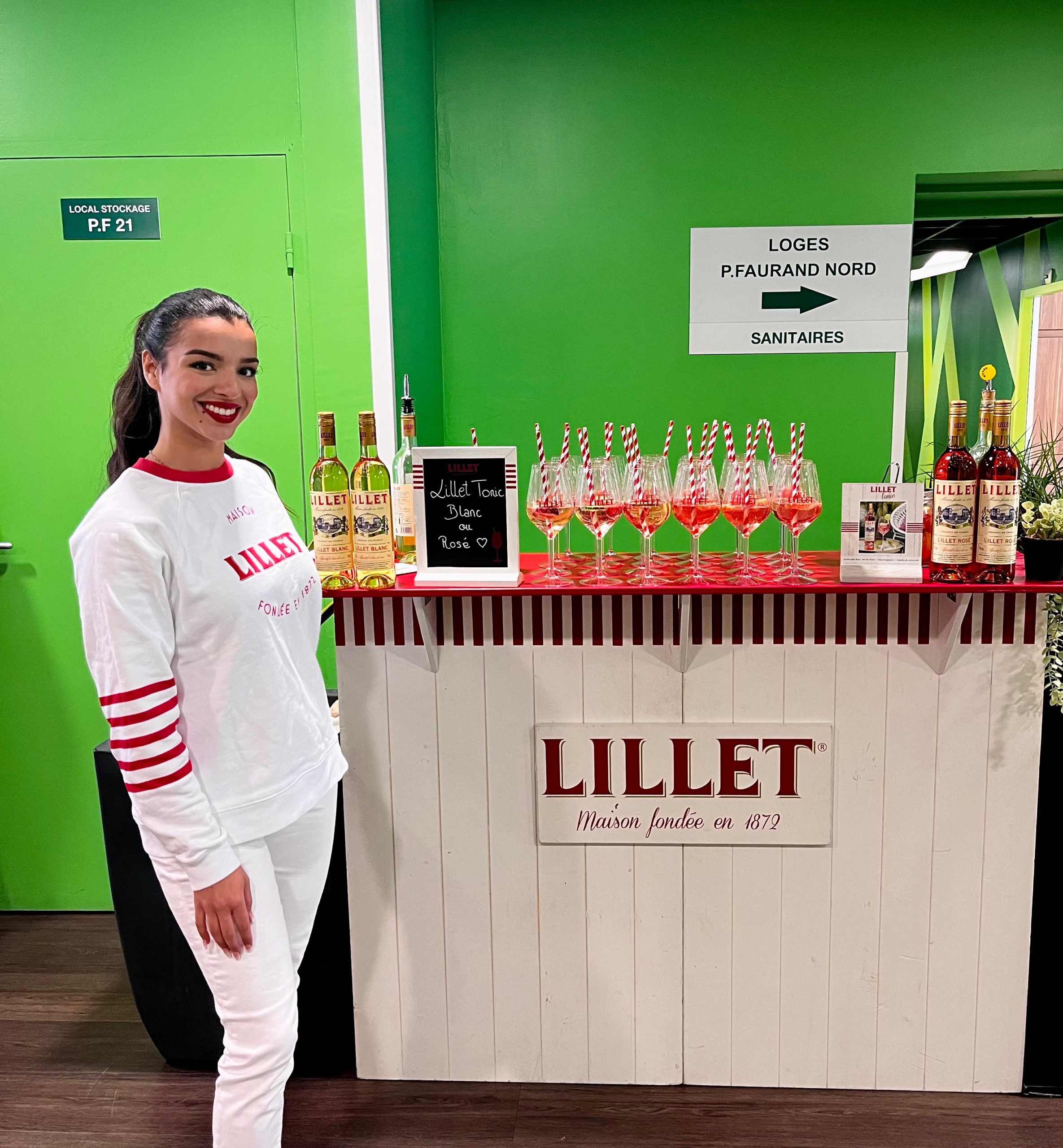 Léna au service Lillet