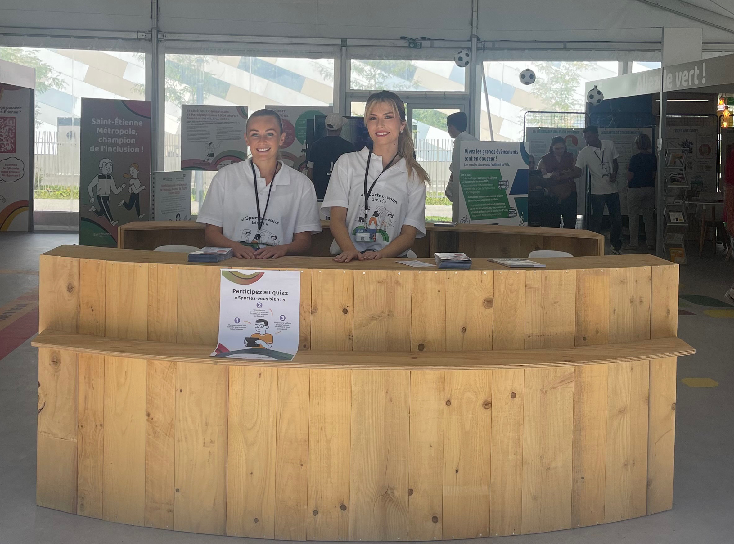 Foire de Saint-Étienne 2023 avec votre agence d'hôtesses Crown Agency