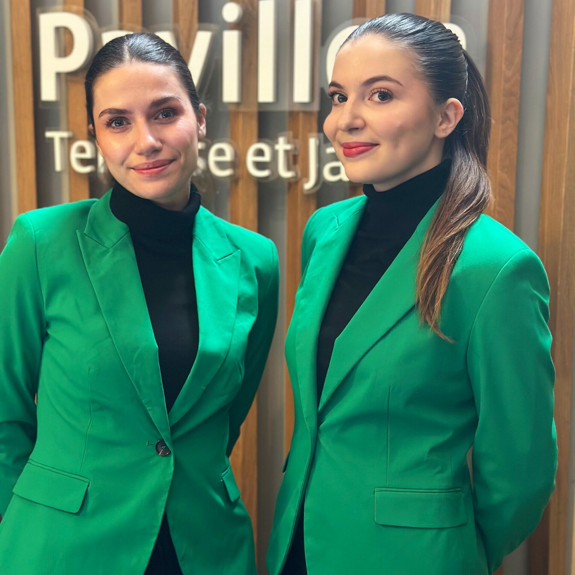 Service hôtesse événementiel à Saint-Galmier pour les Vœux du Président ASSE : accueil des invités et scan billets par Crown Agency.