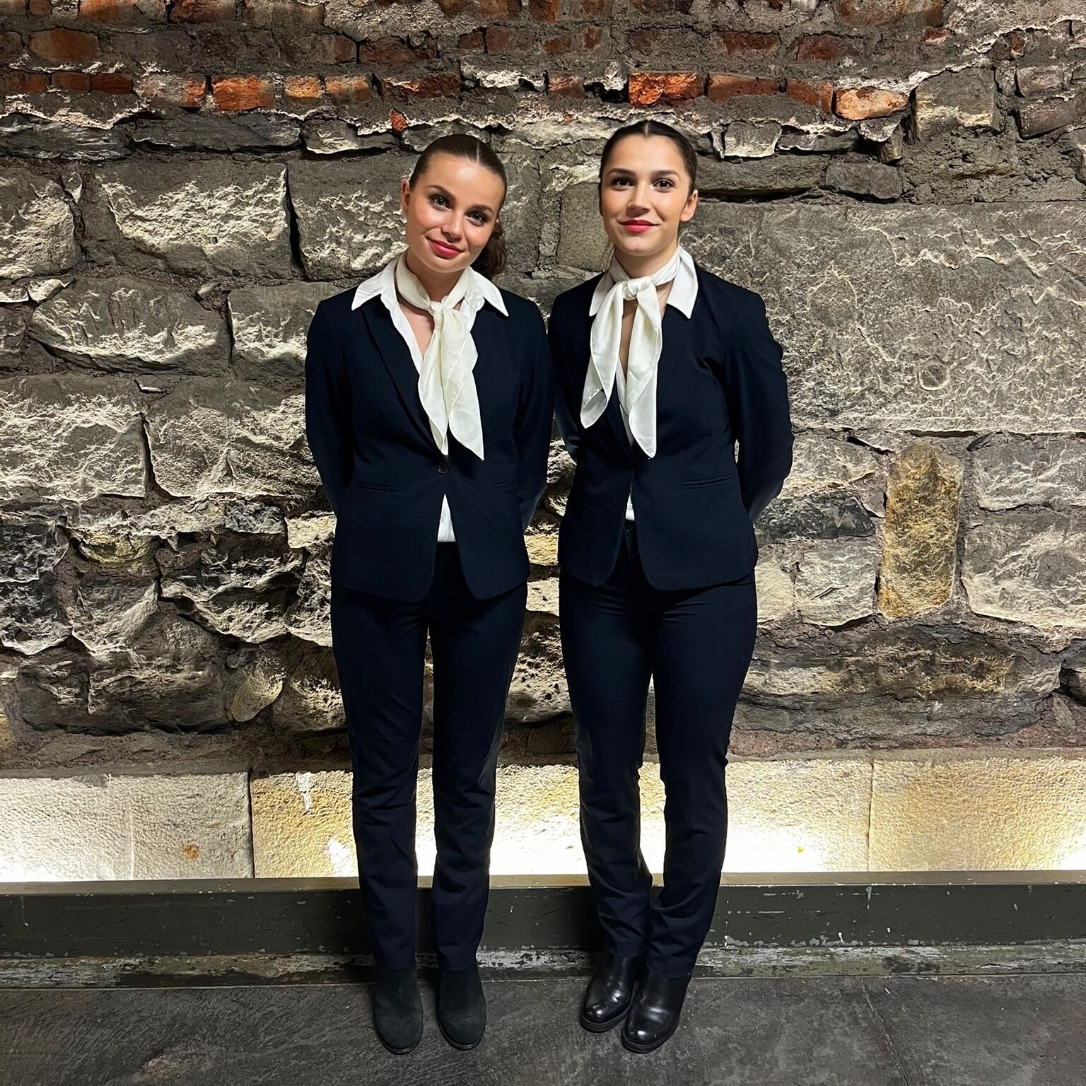 Accueil événementiel musée, hôtesse soirée, vestiaire invités, événement entreprise