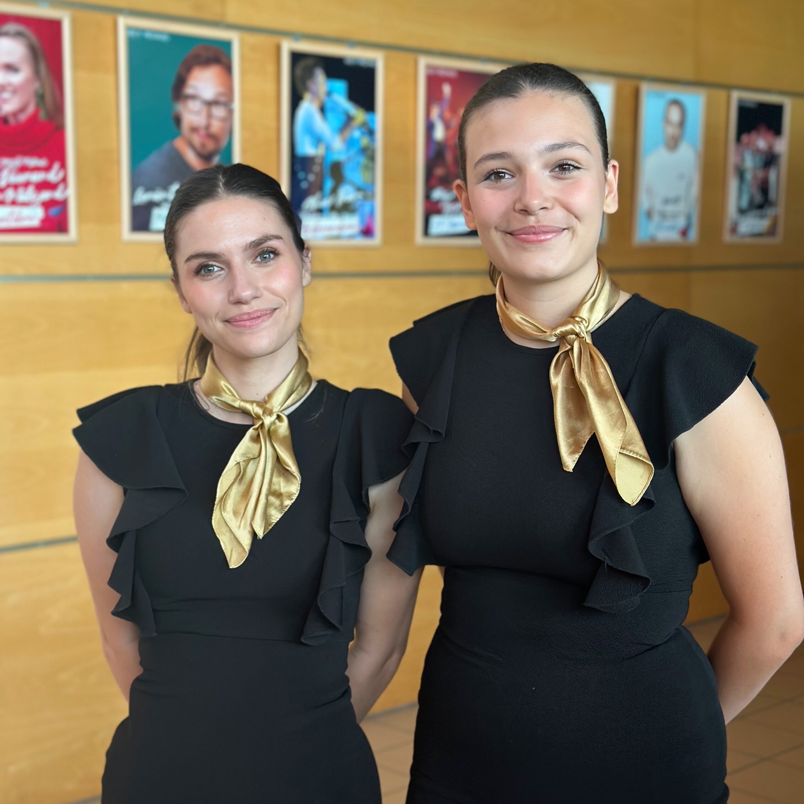 agence-hotesses-hotes-crown-agency-les-foreziales-saison-culturelle