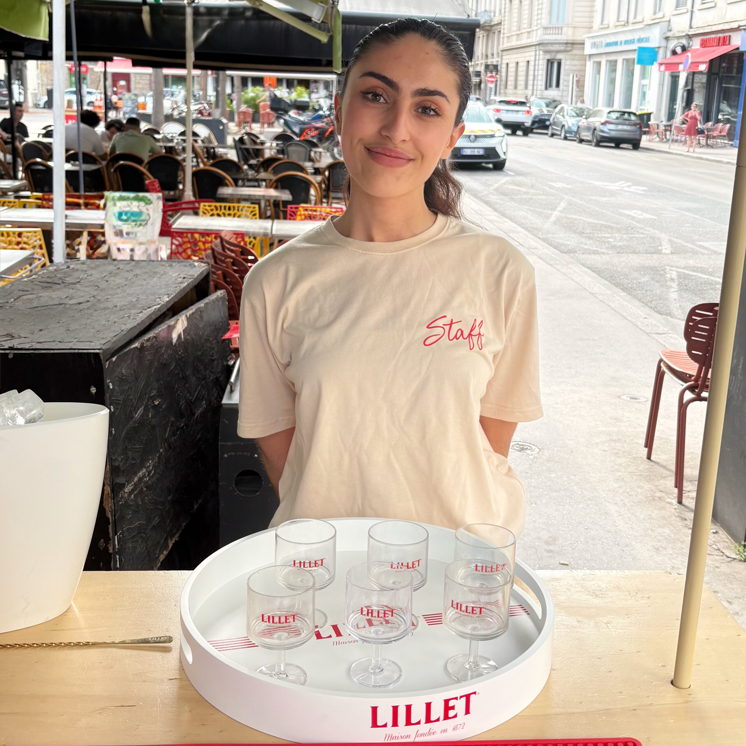 agence-hotesses-crown-agency-animation-lillet-pernod-ricard-place-carnot-lyon